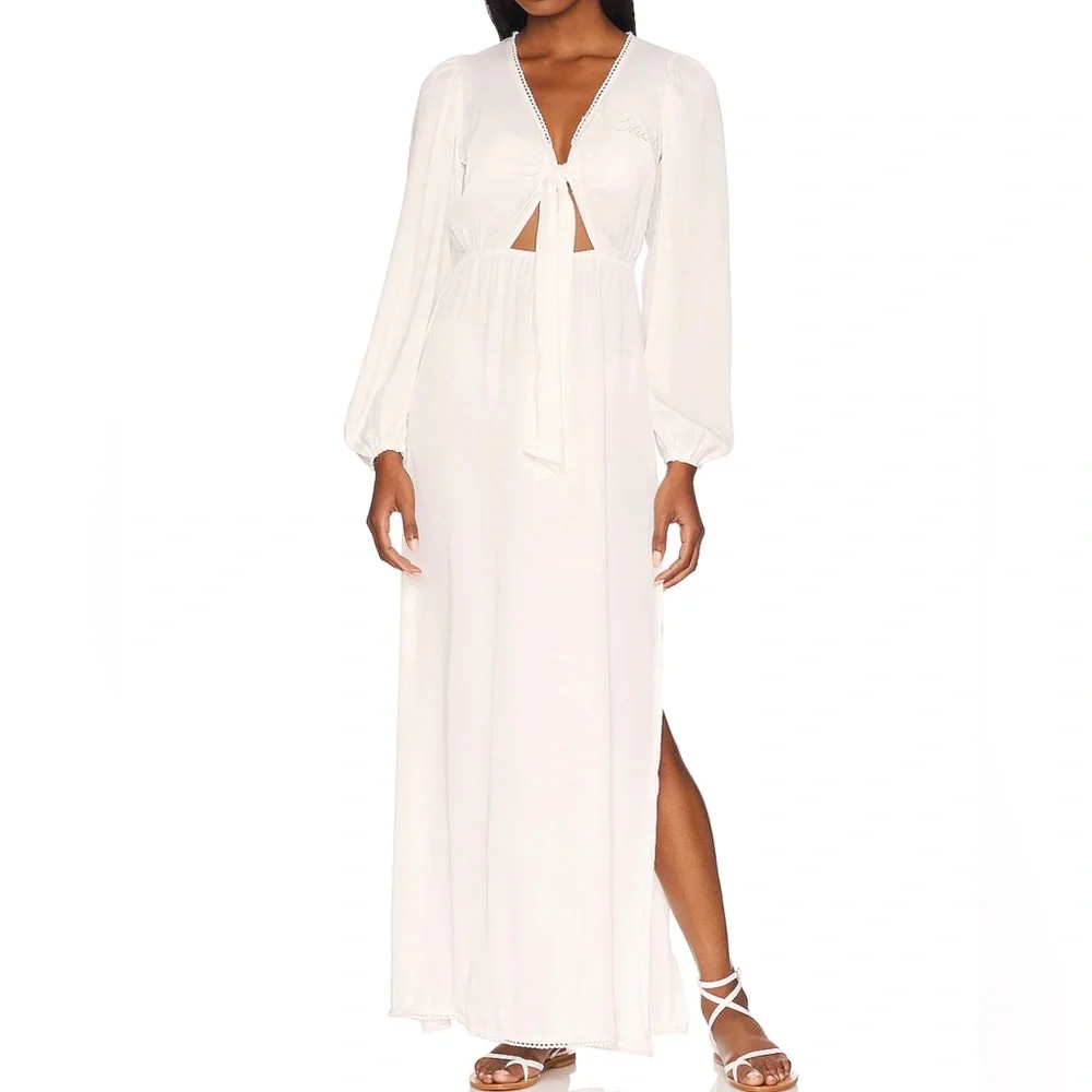 BRIDE ROBE from Revolve 👰🏼‍♀️ - Picture 4 of 4